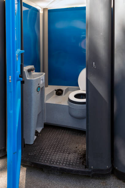 Best Portable restroom trailer rental  in Garden City South, NY